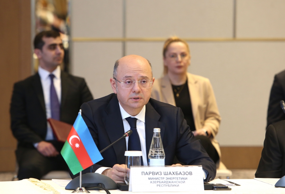الوزير: أذربيجان وكازاخستان تنفذان معا العديد من المشاريع الدولية في المنطقة