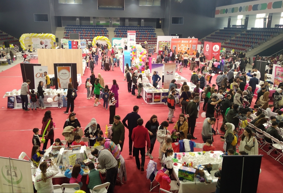 Bakıda Uşaq Kitab Festivalı ikinci dəfə qapılarını ziyarətçilərin üzünə açıb
