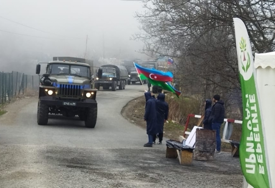 Tank trucks of Russian peacekeepers pass along Lachin-Khankendi road without hindrance