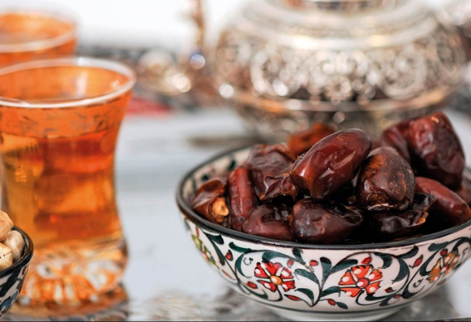Yekaterinburqda Baş konsulluğun adından iftar süfrəsi təşkil edilib