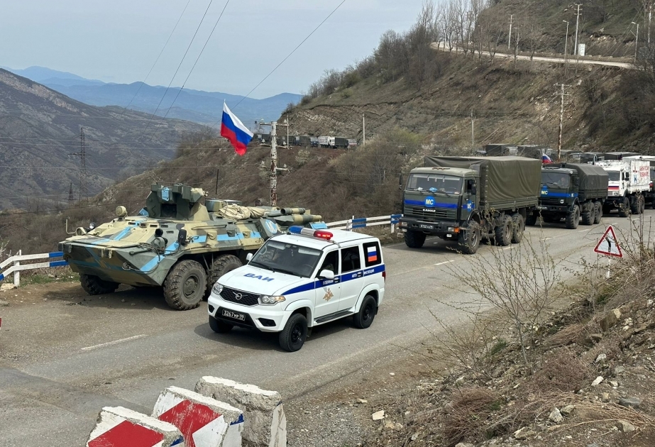 Convoy of Russian peacekeepers proceeds unhindered through protest area