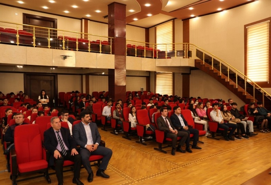 BDU tələbələri minaların təhlükəsi barədə məlumatlandırılıblar