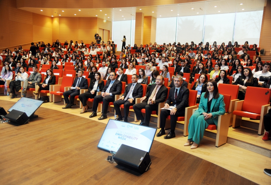 ADA Universitetində Karyera Hazırlığı Həftəsi keçirilir