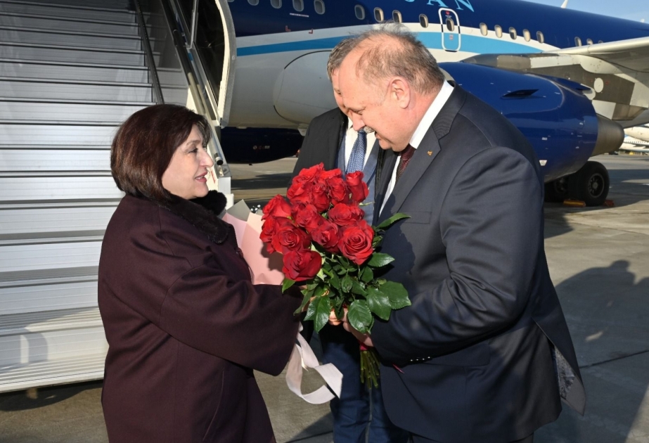 La présidente du Milli Medjlis est en visite de travail en Russie