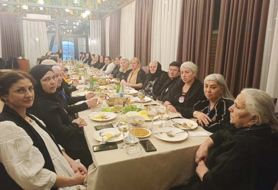 Şəhid ailələri üçün iftar süfrəsi açılıb