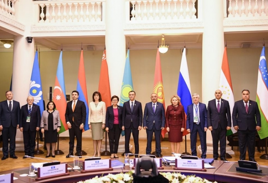 La Presidenta de Milli Majlis participa en la reunión del Consejo de la CEI de la IPA