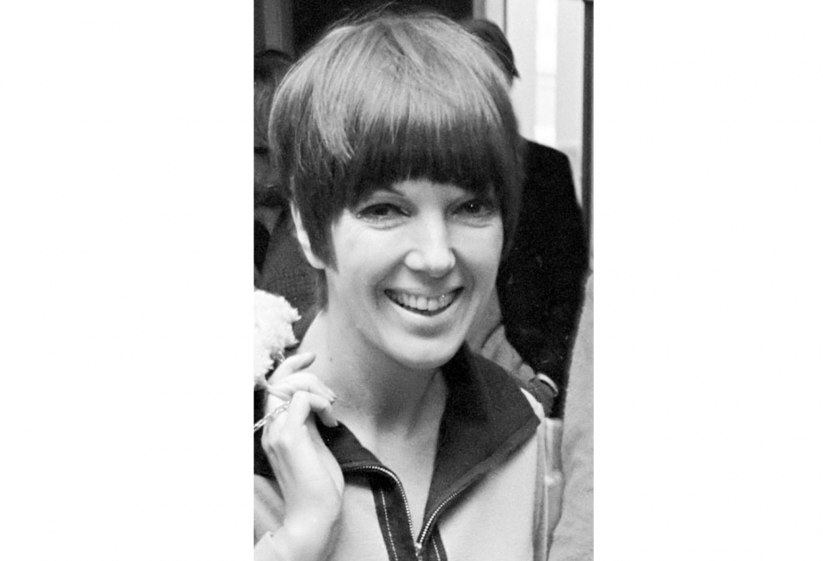 Dame Mary Quant: Fashion designer dies aged 93