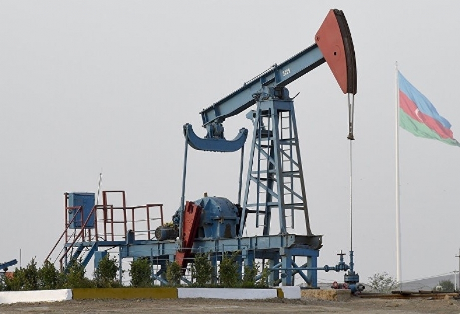 Баррель азербайджанской нефти торгуется по цене 90,09 доллара