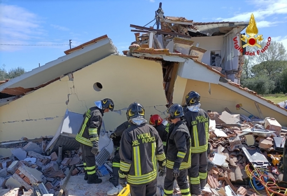 В результате взрыва в жилом здании в Италии пострадали четыре человека, двое пропали без вести