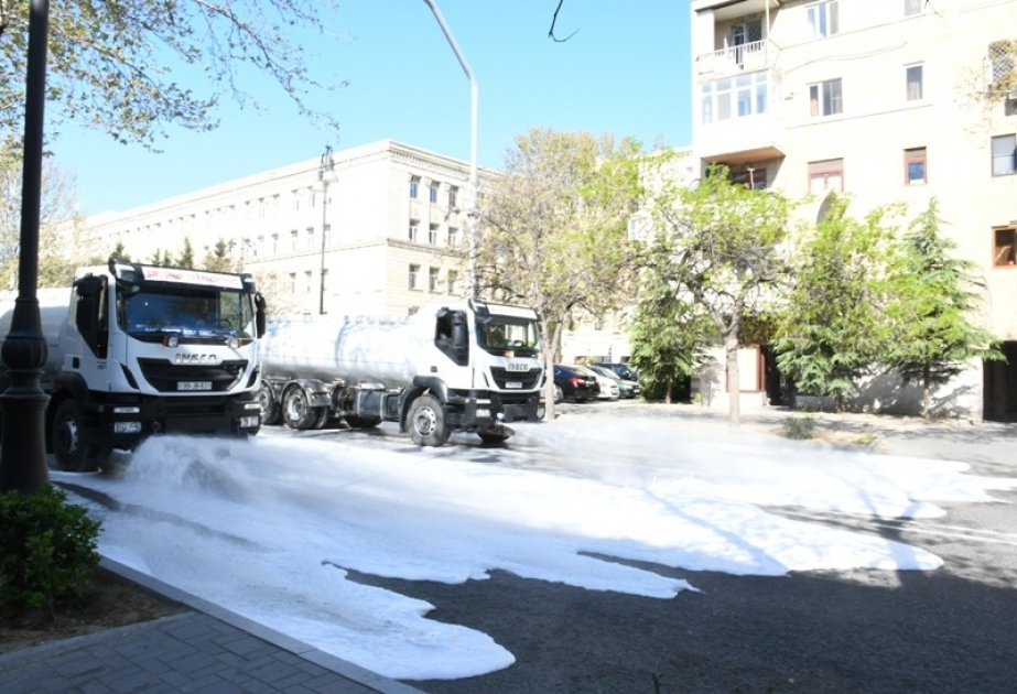 Bu gün Bakının 533 küçəsi yuyulub