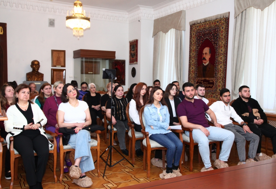 Nizami Muzeyində professor Bəkir Çobanzadəyə həsr olunmuş elmi seminar