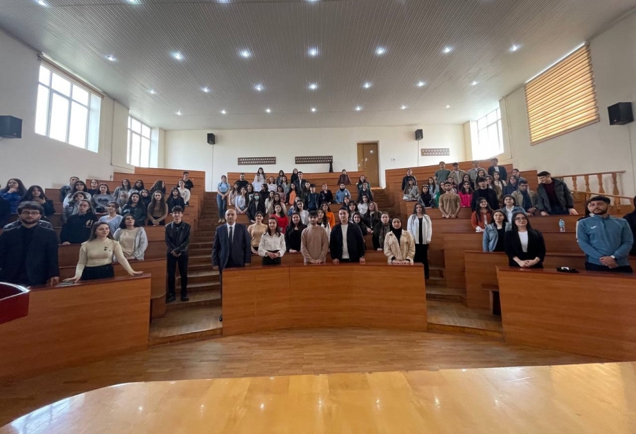 BDU-da “Asılılıq psixologiyası” mövzusunda təlim