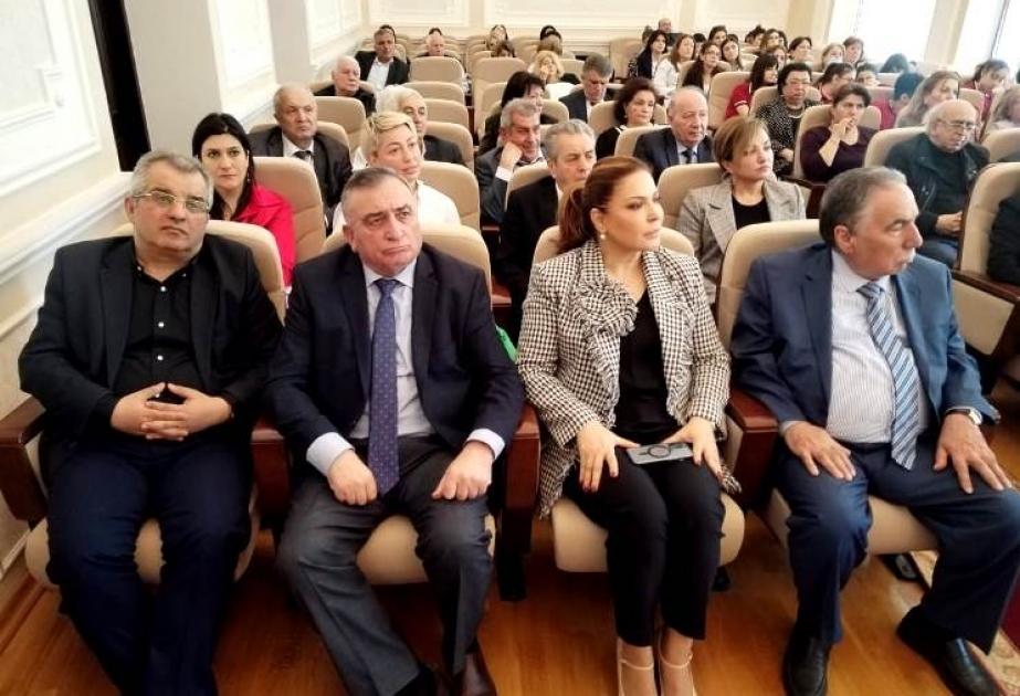 Kataliz və Qeyri-üzvi kimya İnstitutunda Ulu Öndərin 100 illik yubileyinə həsr olunmuş elmi konfrans