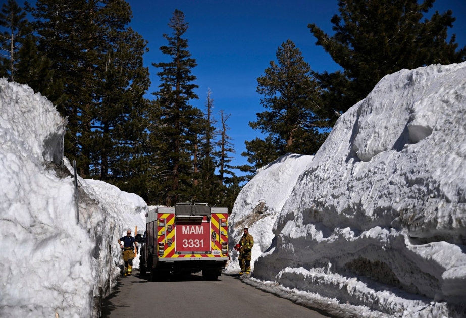 Enorme Schneefälle aus dem Winter werden im US-Staat Kalifornien zu neuem Problem