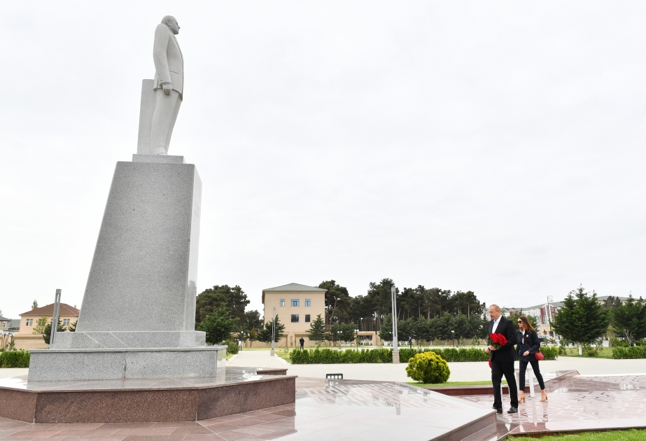 President Ilham Aliyev and First Lady Mehriban Aliyeva visited Neftchala district VIDEO