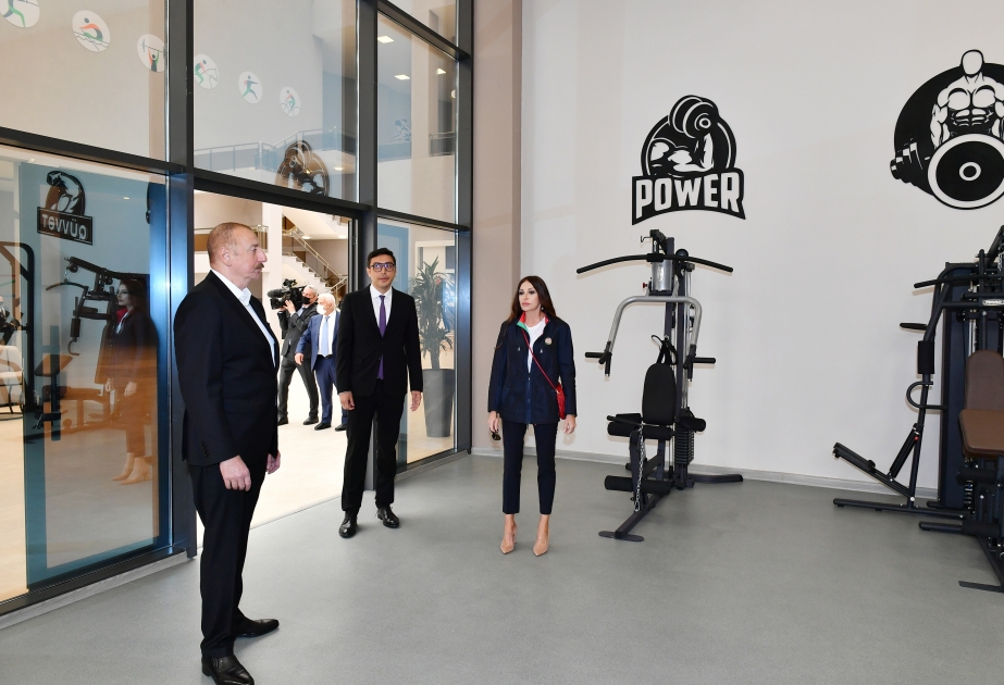 Le président Ilham Aliyev et la première dame Mehriban Aliyeva inaugurent le Complexe sportif olympique de Neftchala  VIDEO