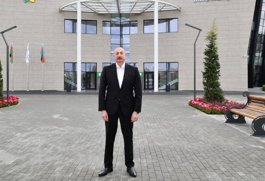 Presidente de Azerbaiyán: “El trabajo realizado en Karabaj y Zangazur Oriental demuestra una vez más que hemos regresado a nuestras tierras ancestrales”