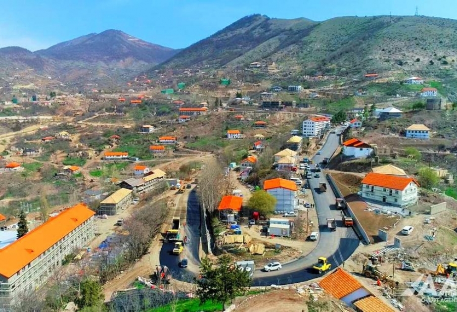 Laçın şəhərdaxili yolların bərpası və hava limanının tikintisi ilə əlaqədar qazma-partlayış işləri sürətlə aparılır