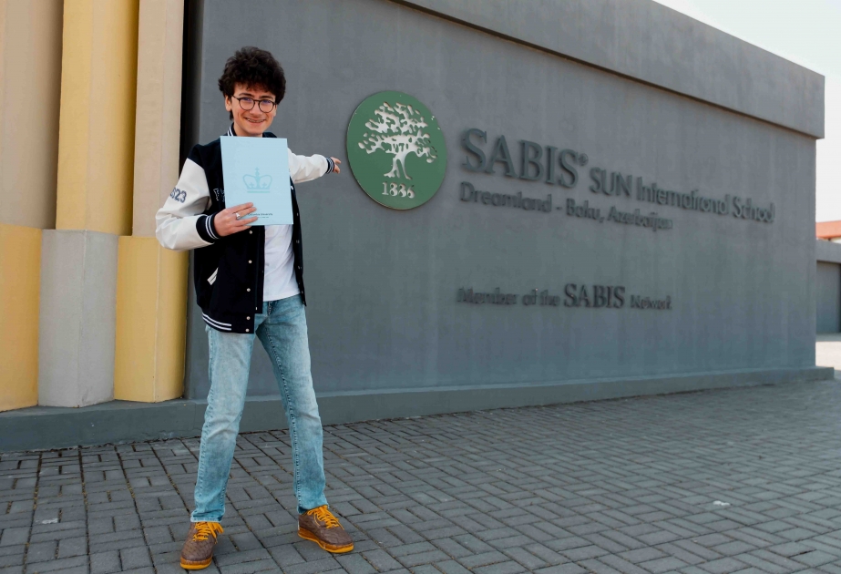 ®  SABIS® SUN Beynəlxalq məktəbinin şagirdi ABŞ-ın TOP Universitetlərinə qəbul edildi