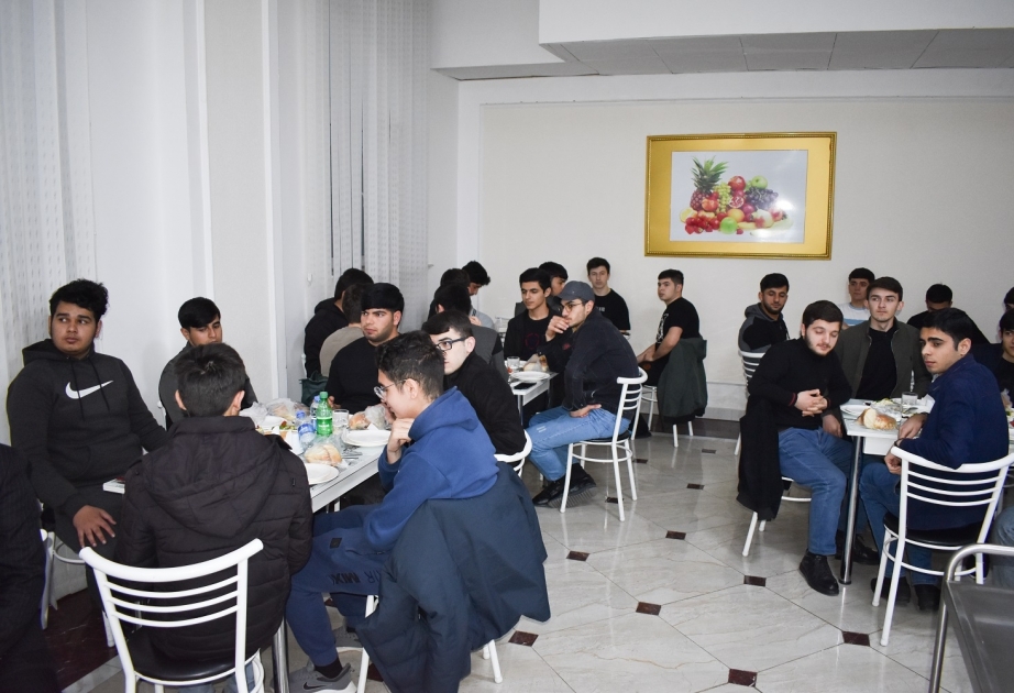 Aqrar Universitetdə tələbələr üçün iftar süfrəsi təşkil olunub