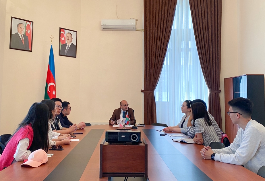 Qazaxıstanlı tələbələr Neft və Qaz İnstitutunda təcrübə keçəcəklər