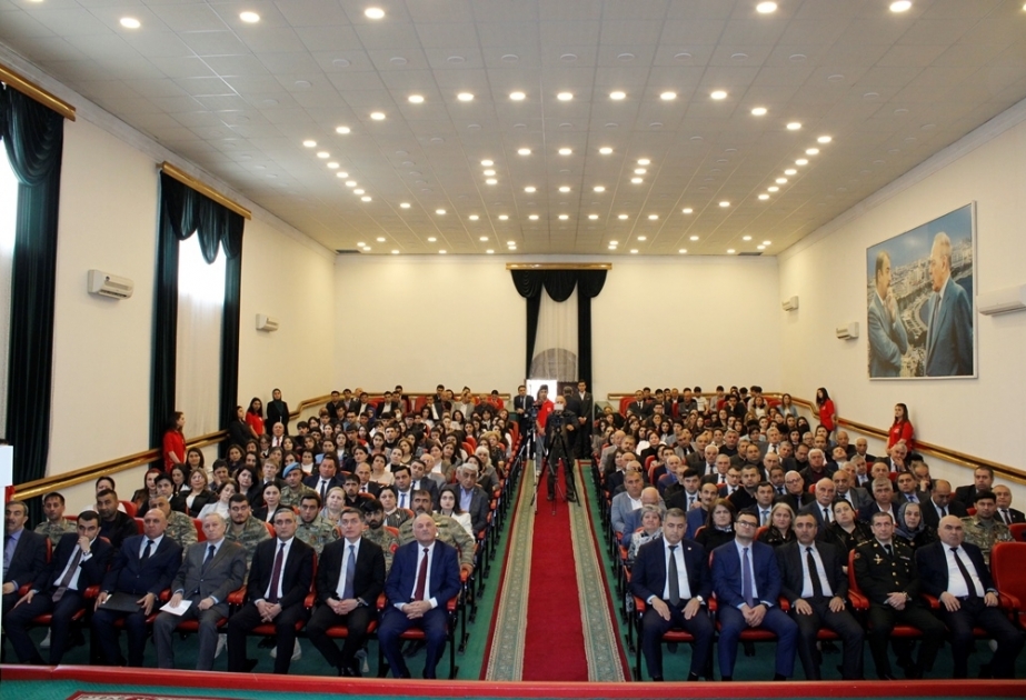 Mingəçevirdə “Heydər Əliyev və Azərbaycanda milli intibah dövrü” mövzusunda konfrans keçirilib