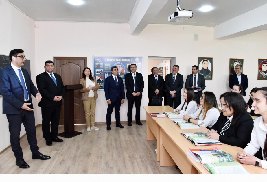 Gənclər və idman naziri ADPU-nun Quba filialında tələbələrlə görüşüb