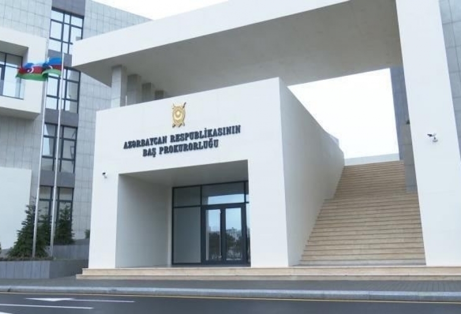 Aram Nikolián está incluido en la lista internacional de personas buscadas por quemar la bandera de Azerbaiyán
