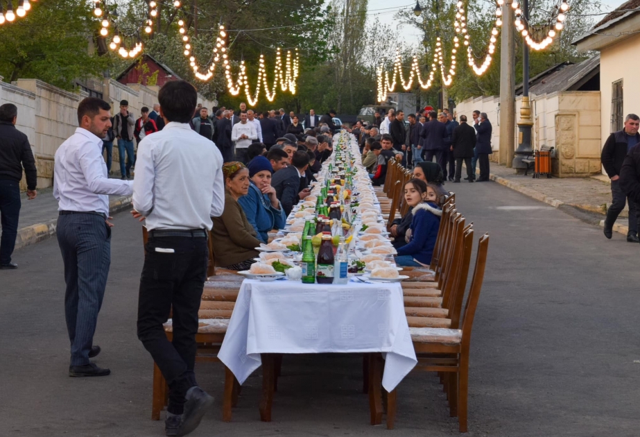 Lerik rayonunda iftar süfrəsi açılıb