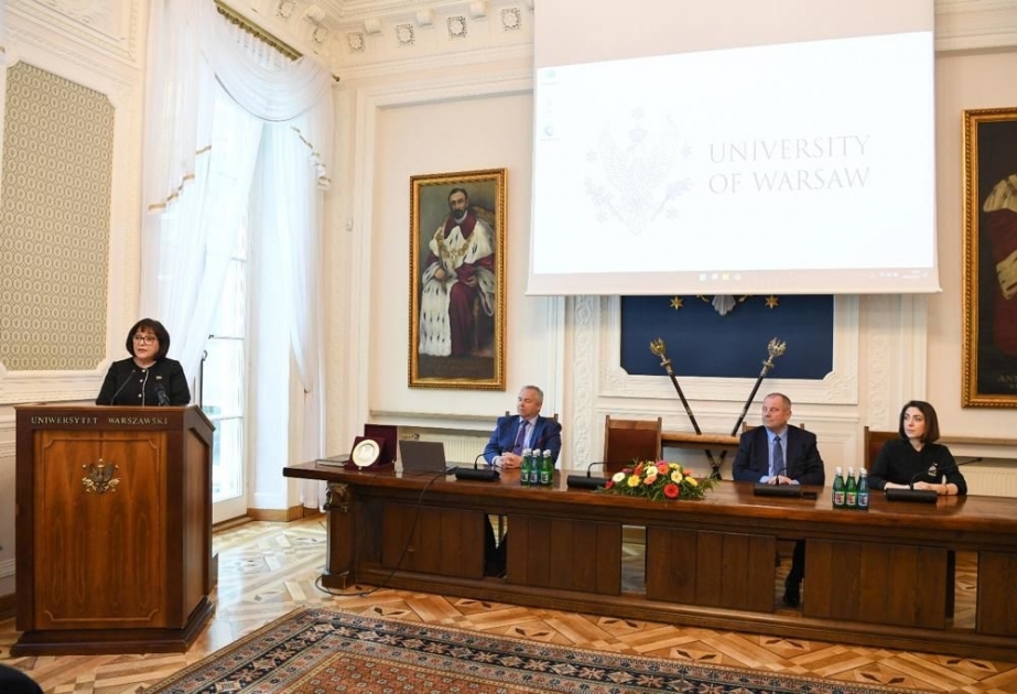 Sahibə Qafarova Varşava Universitetində Ermənistanın hərbi-siyasi təxribatları barədə danışıb