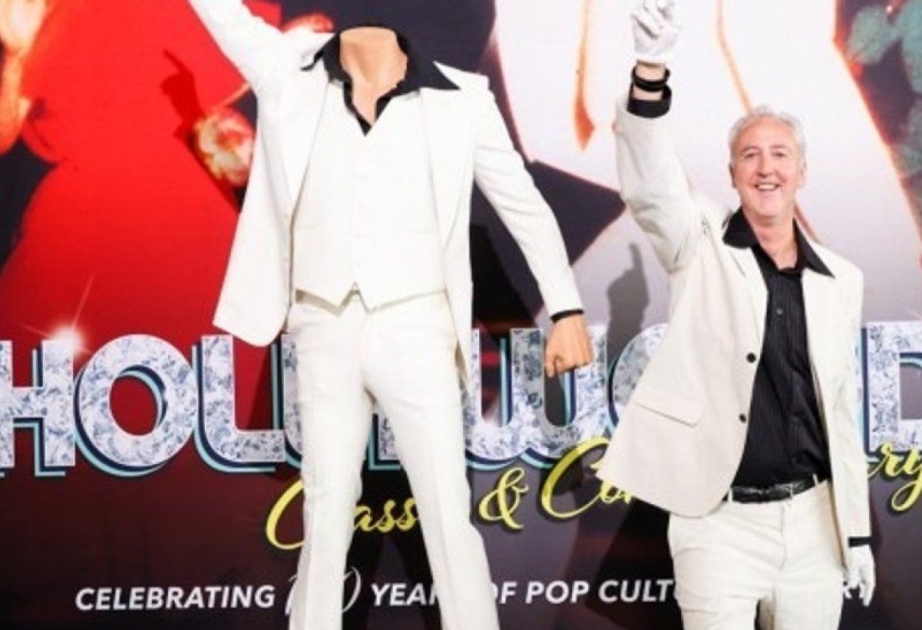 260.000 Dollar für John Travoltas weißen “Saturday Night Fever“-Anzug