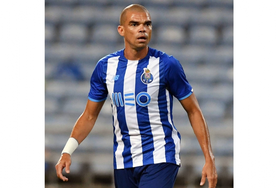 Veteran defender Pepe renews contract with FC Porto