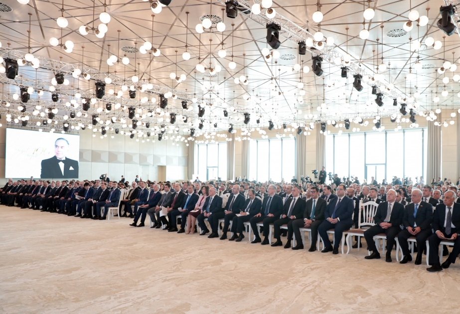 “Heydər Əliyev siyasəti bugünkü uğurlarımızın özülünü təşkil edir” – sahibkarlar Prezidentə müraciət ünvanladılar