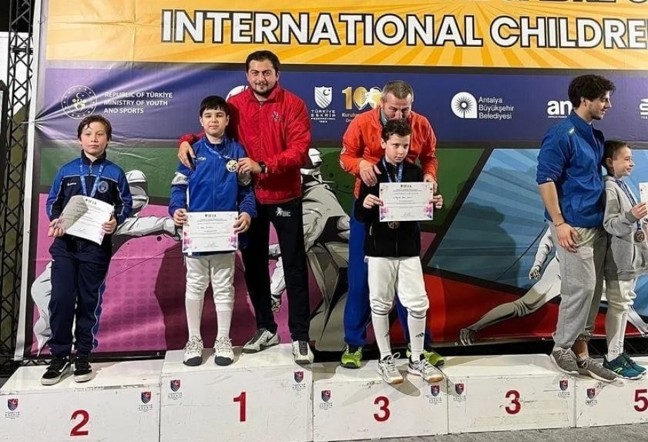 Young Azerbaijani fencer wins gold at Antalya tournament