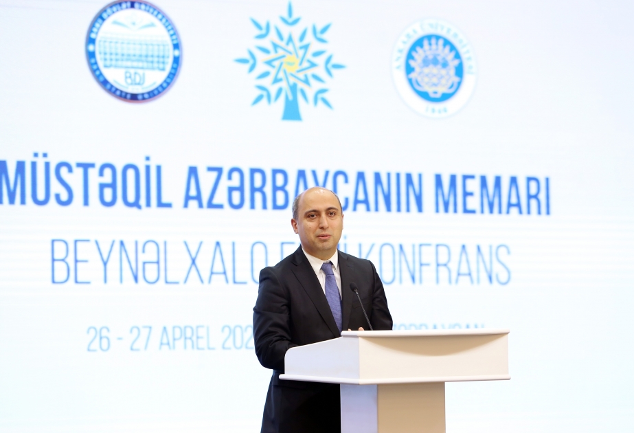 Emin Əmrullayev: 100-dən artıq ümumi təhsil müəssisəsində “Məktəblinin dostu” layihəsi icra olunur