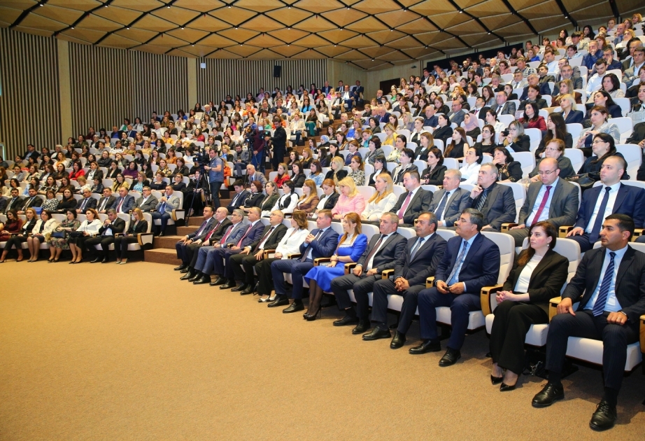 Gözlərə işıq, qəlblərə nur bəxş edən alim