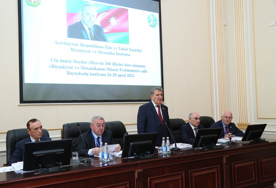 Ulu Öndərin 100 illiyinə həsr olunmuş beynəlxalq konfrans: “Riyaziyyat və mexanikanın müasir problemləri”