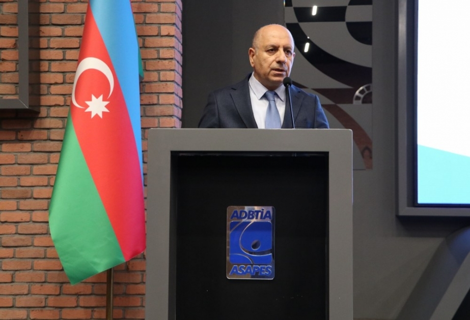 Komitə rəsmisi: Din amili mədəni-əxlaqi dəyər çərçivəsindən çıxaraq kəskin şəkildə siyasiləşib