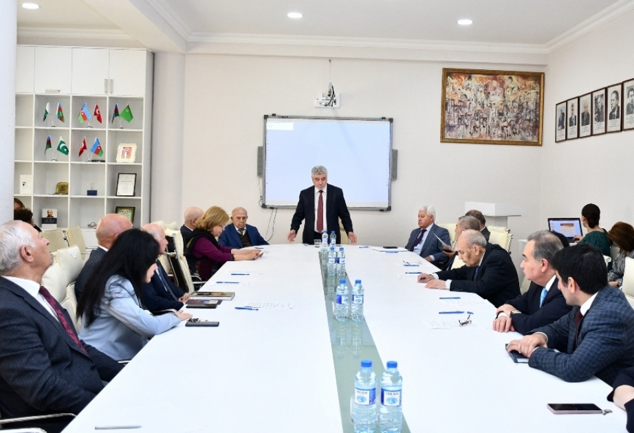 AMEA Humanitar Elmlər Bölməsinin növbəti iclası Mir Cəlal Paşayevə həsr olunub