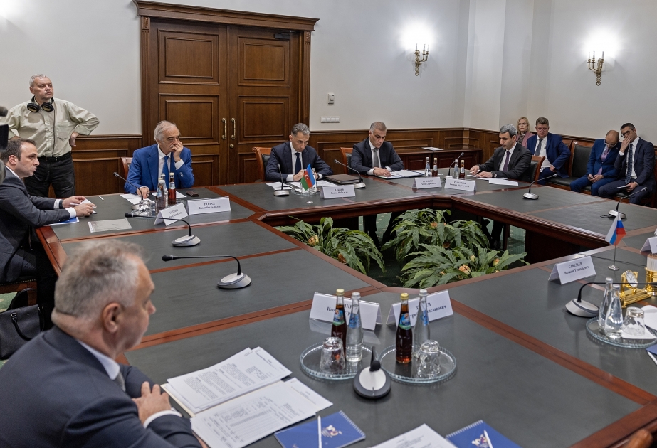 Azerbaijan, Russia discuss transport cooperation