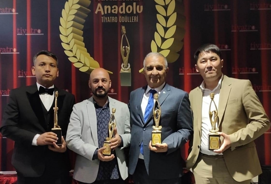 Artista azerbaiyano gana premio internacional