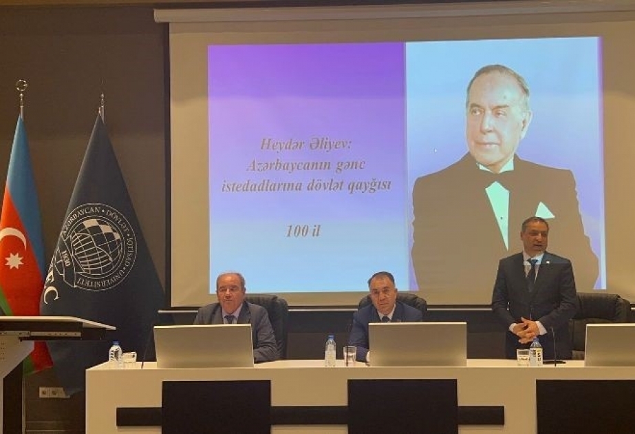 “Heydər Əliyev: Azərbaycanın gənc istedadlarına dövlət qayğısı” mövzusunda seminar keçirilib