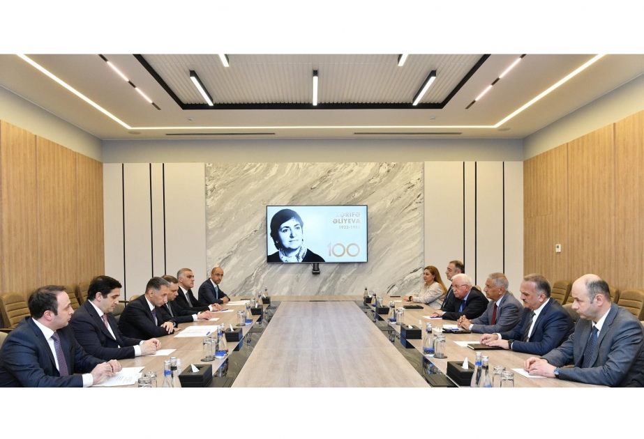 Akademik Zərifə Əliyevanın 100 illik yubileyinə həsr olunan poçt markasının möhürlənmə mərasimi keçirilib YENİLƏNİB