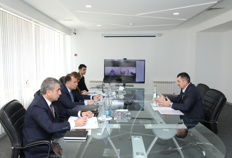 İqtisadiyyat nazirinin müavini Xaçmazda vətəndaşları qəbul edib