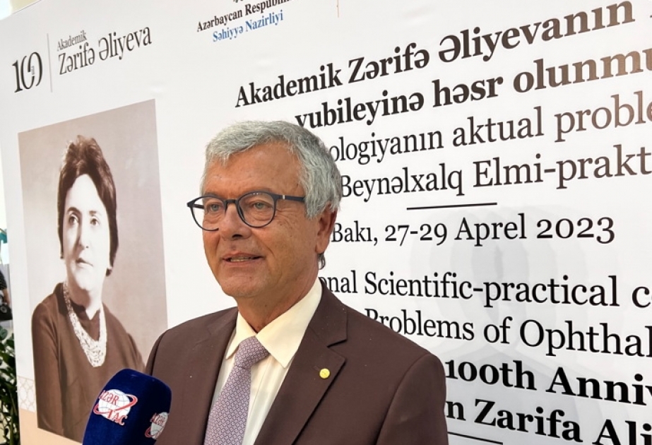 Professor: Son dövrlər quru göz xəstəliyinə rastlaşma tezliyi artıb