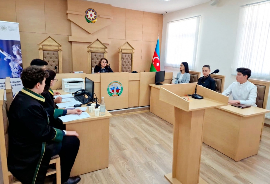 Səhnələşdirilmiş məhkəmə müsabiqəsinin yarımfinal turu
