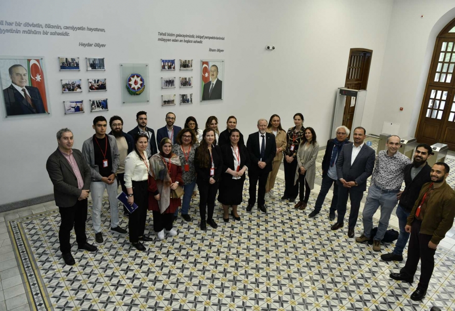 “Mürəkkəb hesablama ekosistemləri” mövzusunda beynəlxalq elmi konfrans başa çatıb