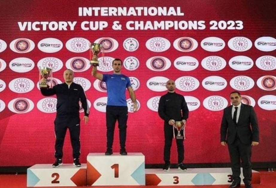 Güləşçilərimiz “Zəfər kuboku”nu 12 medalla başa vurublar