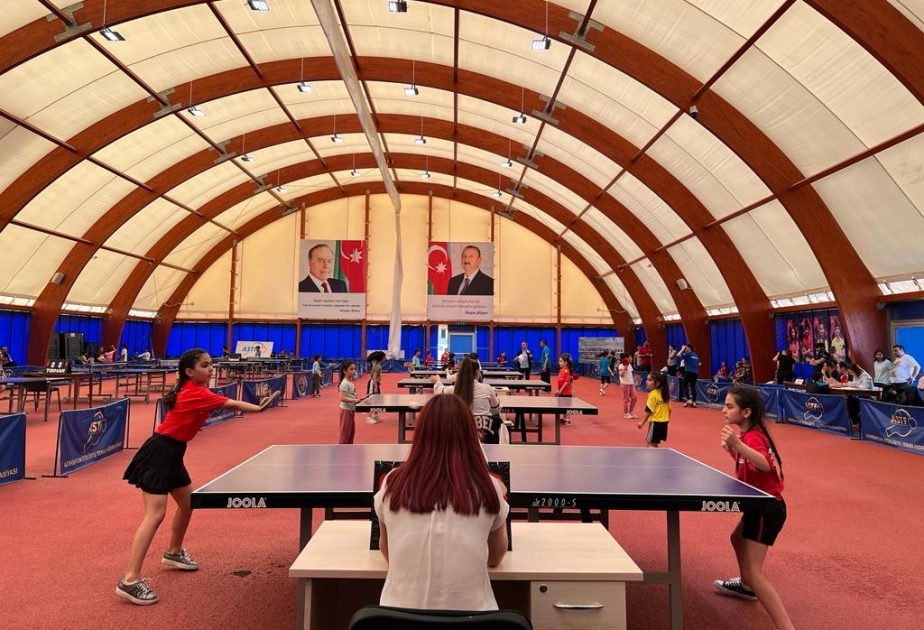 Yeniyetmə stolüstü tennisçilər arasında ölkə turnirinə yekun vurulub