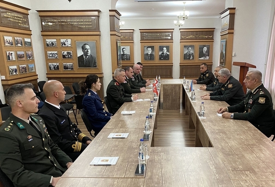 阿塞拜疆、土耳其和格鲁吉亚军事教育机构负责人在巴库举行三方会谈